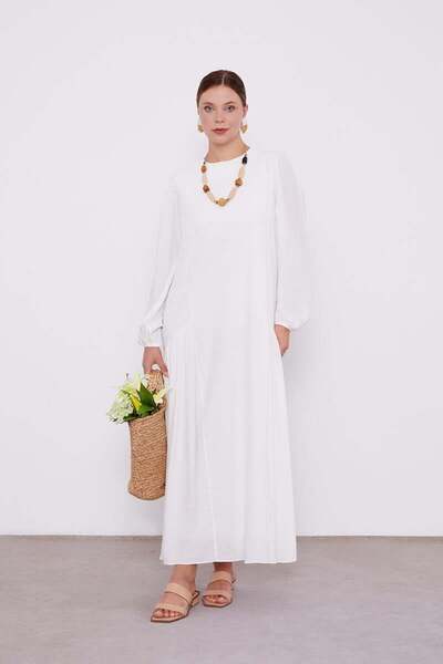 Levidor White Crew Neck Gather Detailed Dress