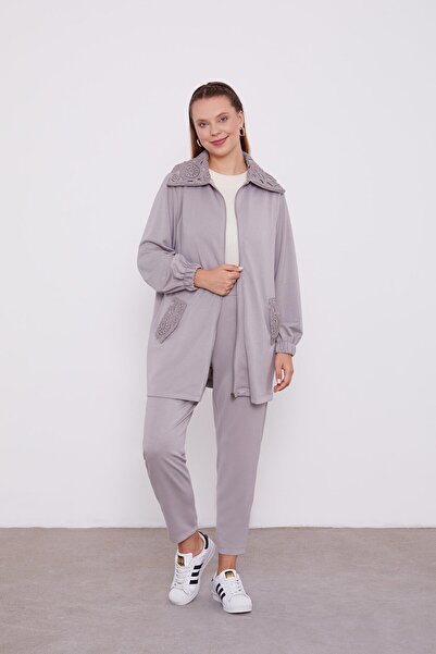 Levidor Gray Knitted Motif Zipper Closure Sports Set