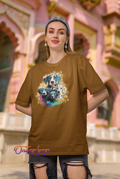 oneagılyazı Πολύχρωμο μπλουζάκι με στάμπα σκύλου σε μεγάλο μέγεθος