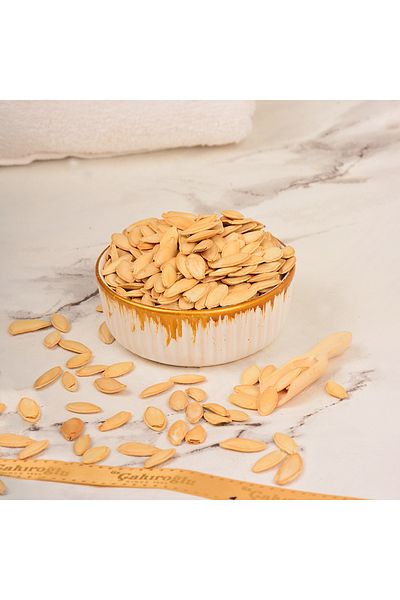 Öz Çakıroğlu Pumpkin Seed Nuts with Pointed Salt 500 g