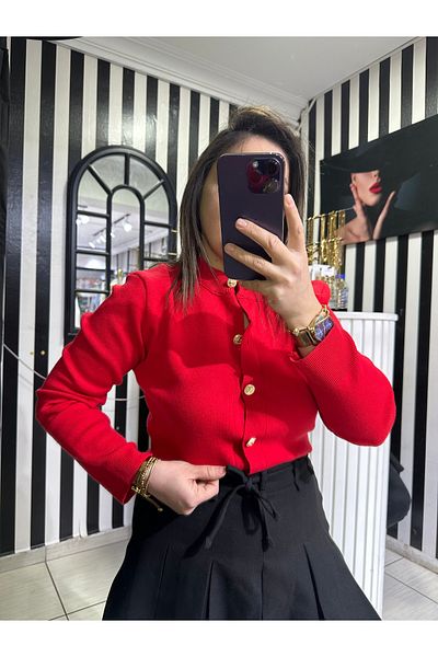 neslihansarıca Cardigan tricot cu nasturi din aur roșu - Mărime standard