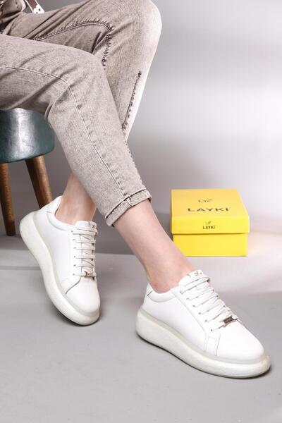 layki Γυναικεία αθλητικά παπούτσια Lovels White Colored Transparent Sole