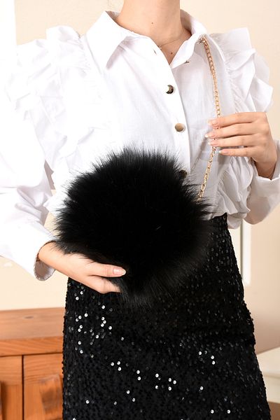 ESTUTE Soft Touch: Stylish Furry Bag Crossbody Chain Bag