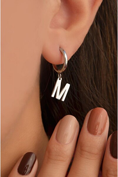 Sacce Scarves&Accessories حلق حرف M فولاذي مفرد