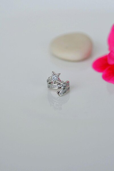 Sacce Scarves&Accessories Gümüş Renkli Sıkıştırmalı Kıkırdak Küpesi Kuyruklu Yıldız Earcuff