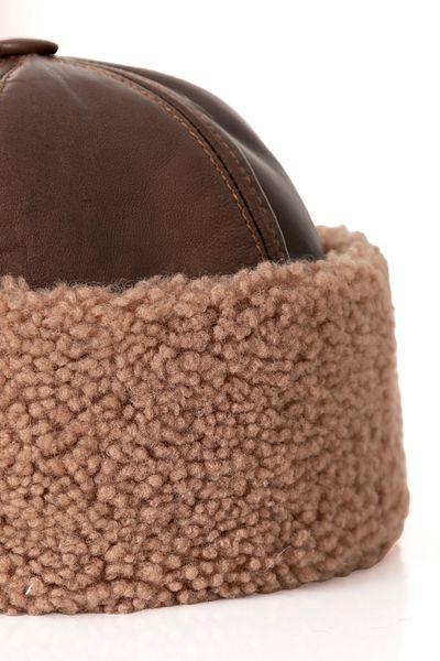 fubileather Унисекс естествена кожа - кафява пухкава шапка Snotop за навън Bork