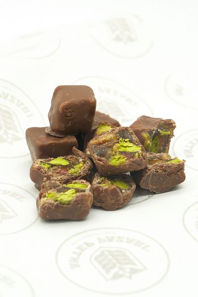 Antep Pazarı Turkish Turkish Delight with Pistachio and Chocolate Covered - 200 Gr