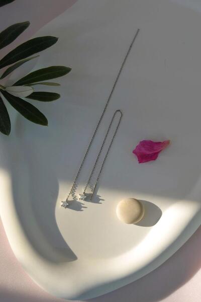 Sacce Scarves&Accessories Yıldız Taşlı Uzun Zincir Küpe Geçmeli Dolanan Zincirli Küpe