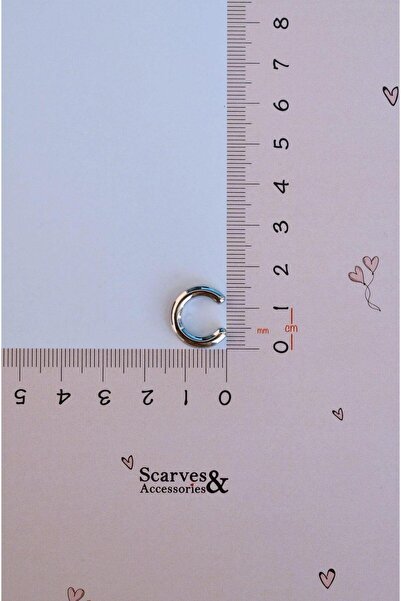 Sacce Scarves&Accessories Gümüş Renkli Sıkıştırmalı Kıkırdak Küpesi Düz Earcuff