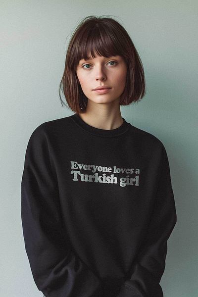 so cool Hanorac negru Everyone Loves A Turkish Girl Hanorac imprimat pentru femei