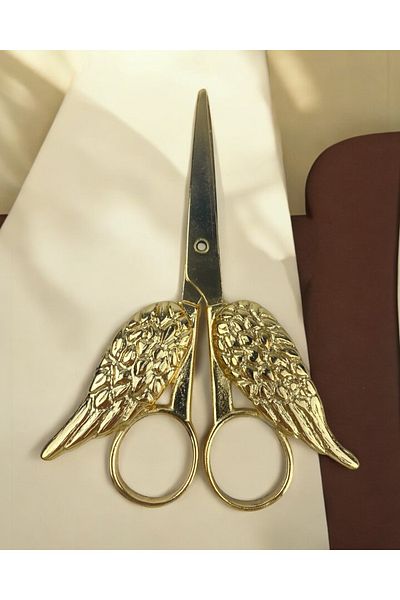 CyzHome Rhys Angel Winged Promise Engagement Scissors