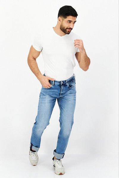 Replay Men Straight Fit Stretchable Washed Denim Jeans, Light Blue