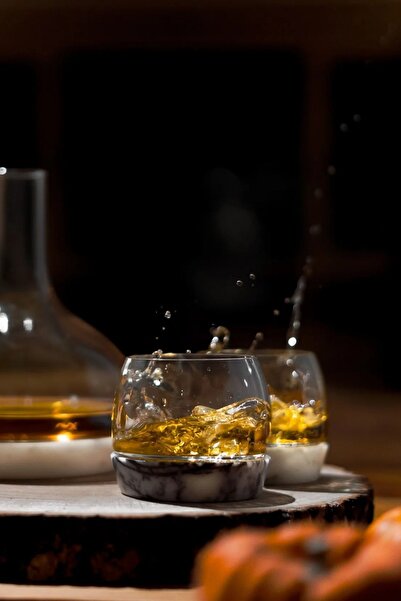 NUDE 22334 Chill Mermer Altlıklı Kristal Viski Bardağı-300cc, Zarif ve Hediyelik - 1 Adet