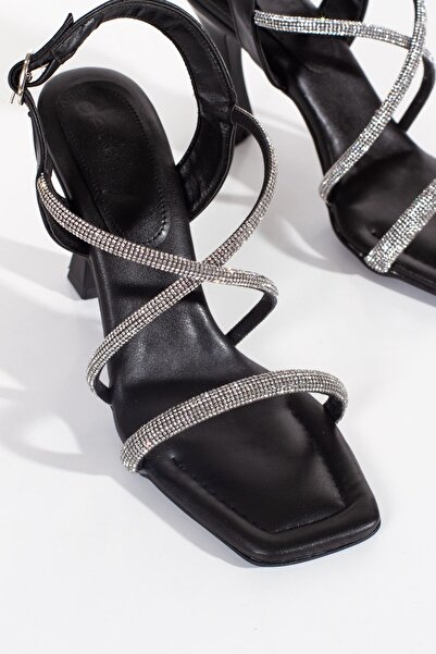 derithy Καλοκαιρινά παπούτσια με λεπτό τακούνι Lmn-vtr0371-μαύρο