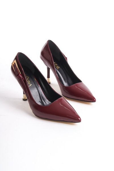 MRVN MERVINA Burgundy Patent Leather Heeled Shoes with Ivy Buckle