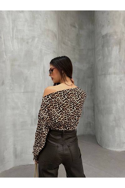 mor butik ΜΩΒ ΜΠΟΥΤΙΚΑ ΓΥΝΑΙΚΕΙΑ ΜΠΛΟΥΖΑ ΛΕΟΠΑΡ ΜΕ ΧΑΜΗΛΟ ΑΠΟ ΤΟΝ ΩΜΟ