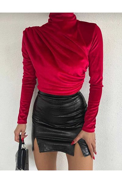 Sashaa Collection Gathered Velvet Fabric blouse