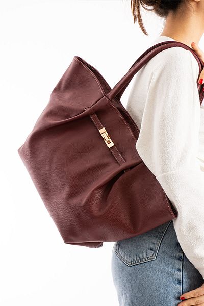 Daj Company Geantă de mână și de umăr oversize pentru femei cu accesorii aurii