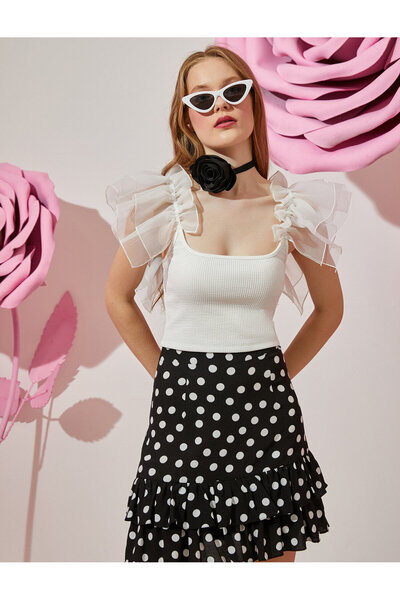 Koton Tiulowy top ze szczegółowymi prążkowanymi ramiączkami