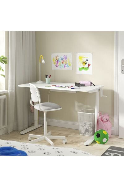 IKEA çocuk çalışma masası, beyaz, 117x60 cm, yükseklik ayarlı