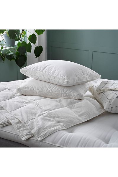 IKEA single comforter, white, 150x200 cm, light warm