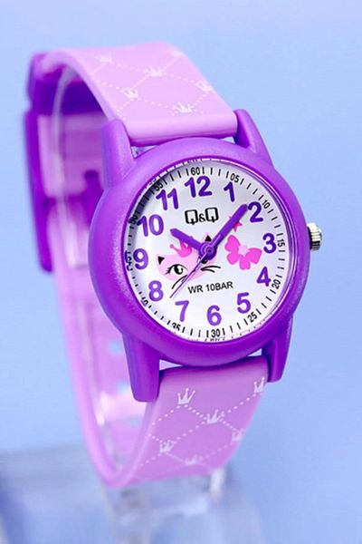 Q&Q Lilac Purple Numbers Queen Cat Themed Waterproof Girl's Wristwatch