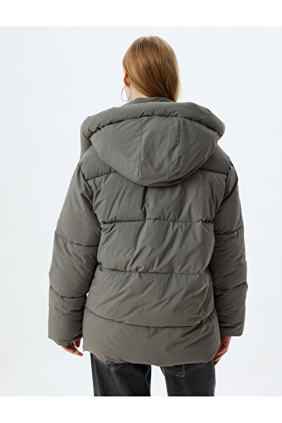 Koton Pufferjacke mit Kapuze, gesteppt, mit Reißverschluss, Druckknopftasche