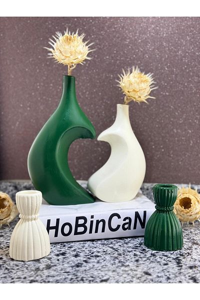 BLANJ Green-Cream Colored Heart Hugging Vase and Candle Holder