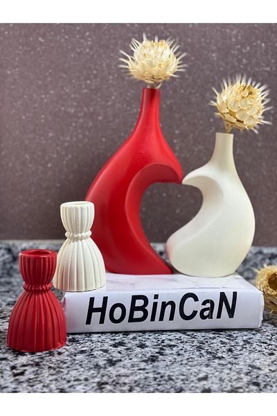 BLANJ Sweetheart Vase and Candle Holder with Heart Hugs