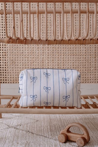 Atelier Babbi Blue Ribbon Muslin Care Bag