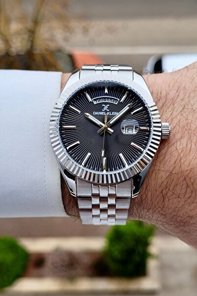 Daniel Klein Kadranı Siyah Kordonu Metalik Renk 2 Yıl Garantili 42 mm Fonksiy...