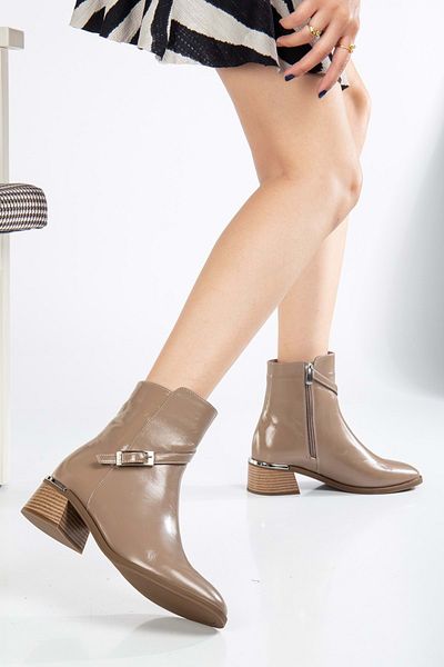 ANALİN SHOES Γυναικείες μπότες με λεπτομέρεια από γνήσιο δέρμα με μεταλλική πόρπη - λουστρίνι βιζόν