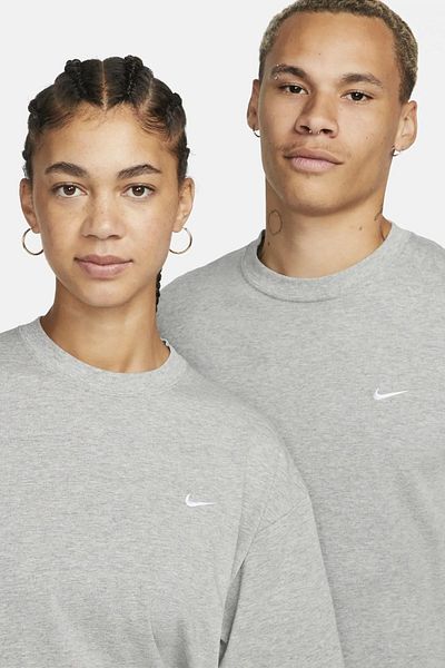 Nike Αθλητικά ρούχα Basic Tee Cotton Unisex Γκρι καλοκαιρινό λεπτό μπλουζάκι γκρι