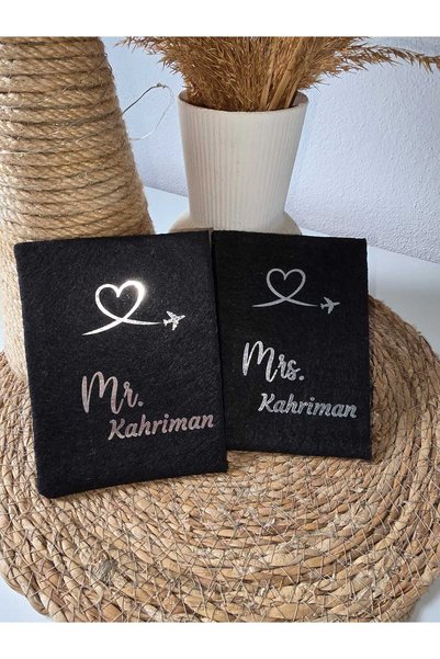 lafazan 2 Adet Pasaport Kılıfı Mr. & Mrs. Kişiye Özel İsim Baskılı Siyah Keçe...