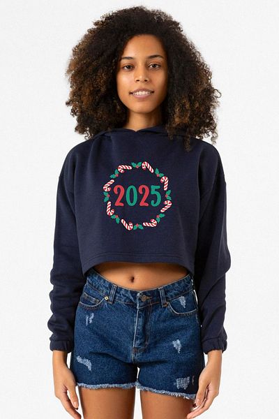 Tshirthane Christmas Holiday Wreath Navy Blue Women's Crop Hoodie