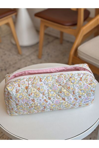 Batekso Yellow Daisy Pattern Travel Case for Hair Styler - XL Size