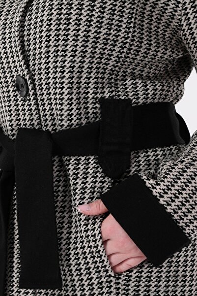 Laden Winter Mom Cap - Knitwear Steel Knit Long Thick Cardigan with Belt and Crowbar Pattern