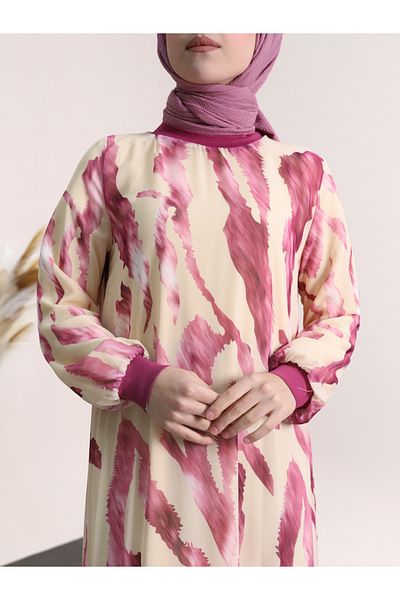Modamorfo Gemusterter, gestufter Rock und geripptes Chiffonkleid