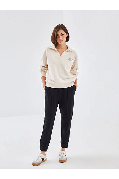 LC Waikiki Γυναικείο αθλητικό παντελόνι Jogger Lcw Vision Μαύρο ελαστικό στη μέση