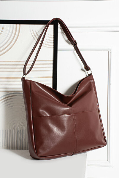 ESTUTE Kadın Modern Tasarımlı Geniş Hacimli  Kaliteli Deri Salaş Omuz Çantası