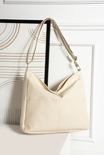 ESTUTE Kadın Modern Tasarımlı Geniş Hacimli  Kaliteli Deri Salaş Omuz Çantası