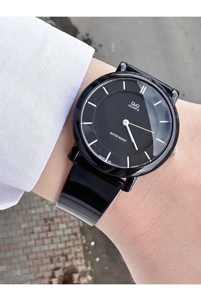 Q&Q Women's Waterproof Plastic Cord Wristwatch