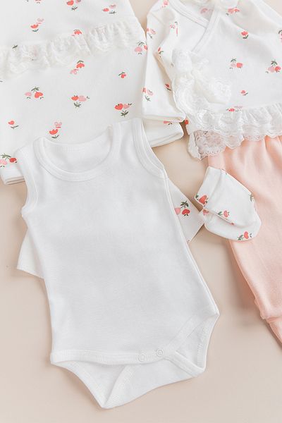 Babymod Natural Floral Patterned 8-Piece Baby Girl Hospital Discharge Baby Set