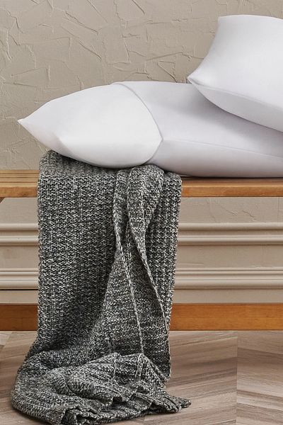 Puffy Nawell Set of 2 Pillows and Mattresses