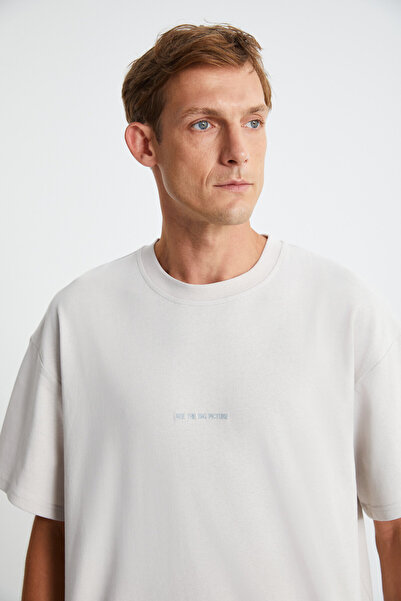 GRIMELANGE Rıver Erkek Oversize Fit Bol Kesim Nakış Işlemeli Basic Örme Taş Rengi T-shirt
