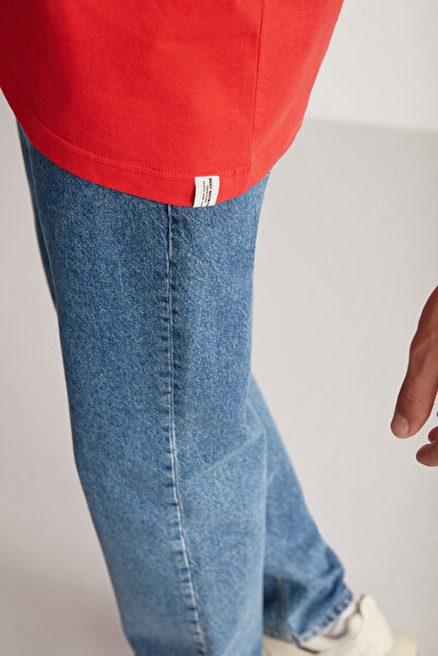 GRIMELANGE Jett Men - Red Oversize Crew Neck 100% Cotton T-Shirt