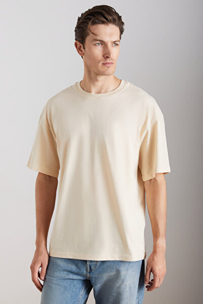 GRIMELANGE Ανδρικό μπλουζάκι Jett Oversize Fit 100% οργανικό βαμβάκι με χοντρή υφή με λαιμόκοψη βανίλια