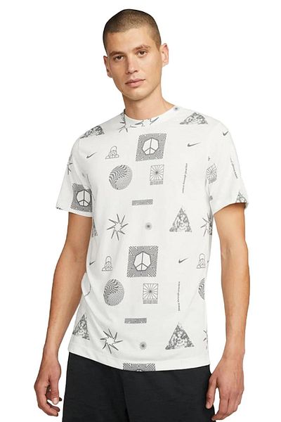 Nike Dri Fit Yoga Soft Tee Λευκό με στάμπα Λεπτό μαλακό ανδρικό μπλουζάκι λευκό
