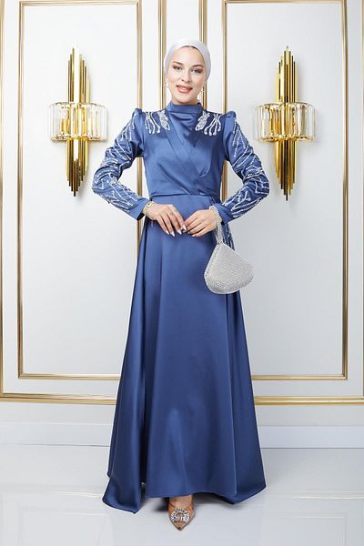 Olcay Satin-Abendkleid – Pailletten- und Steindetail, K. INDIGO 1660