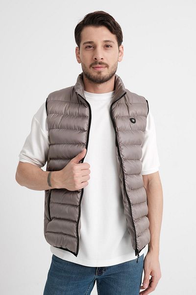 Piyera Men's Polyester Elyas Zippered Dark Gray Quilted Vest - 1004
